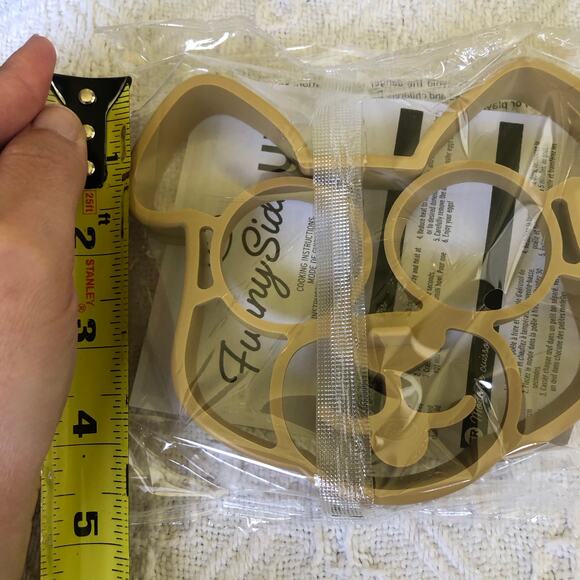 Fred Funny Side Up Dog Silicone Egg Mold Tan Breakfast Novelty Stocking Stuffer - Picture 7 of 8